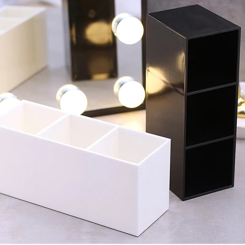 3 Lattices Makeup Brush Organizer Cosmetic Pen Storage Container Plastics Table Eyebrow Brush Holder Standing Storeage Box