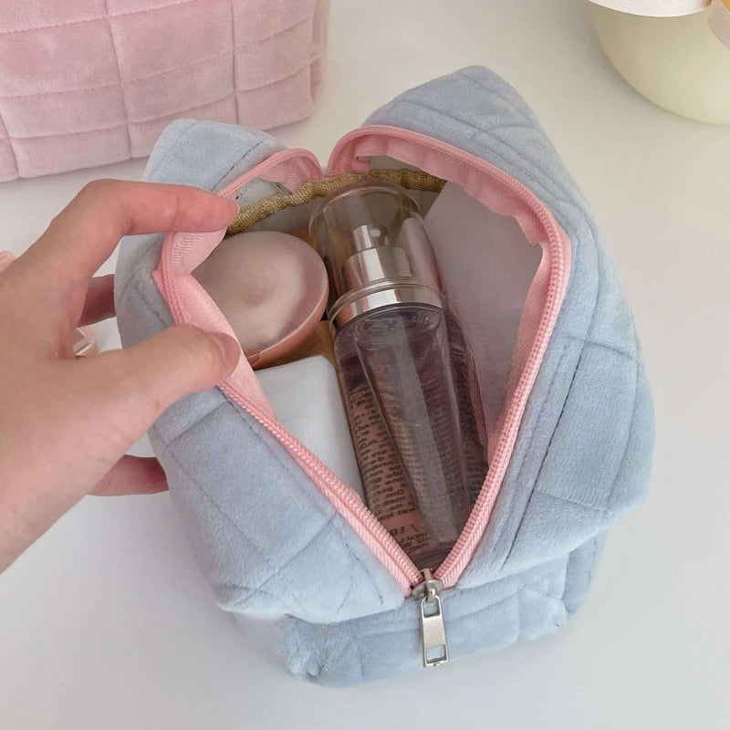 Cute Plush Makeup Bag for Women Zipper Large Solid Color Cosmetic Bag Travel Make Up Toiletry Bag Washing Pouch Plush Pen Pouch